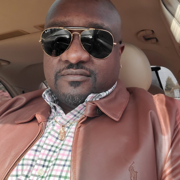 Meet your Posher, Tony - Picture 1 of 1